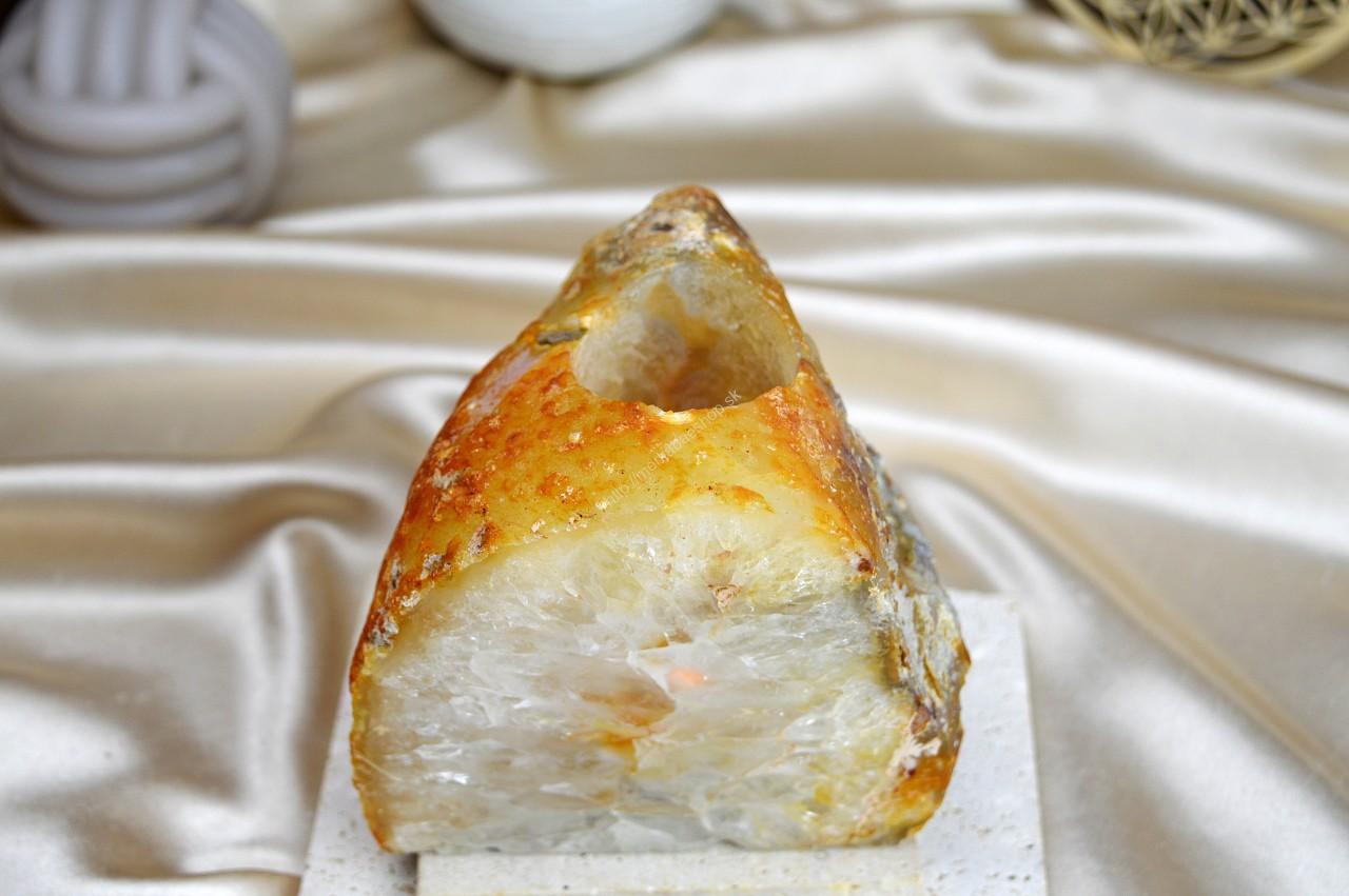 svietnik ACHÁT GEÓDA S DÚHOU #1 -1,55kg-Duchovný rast, Emocionálna úľava, Odvaha, Harmónia – Obrázok 3