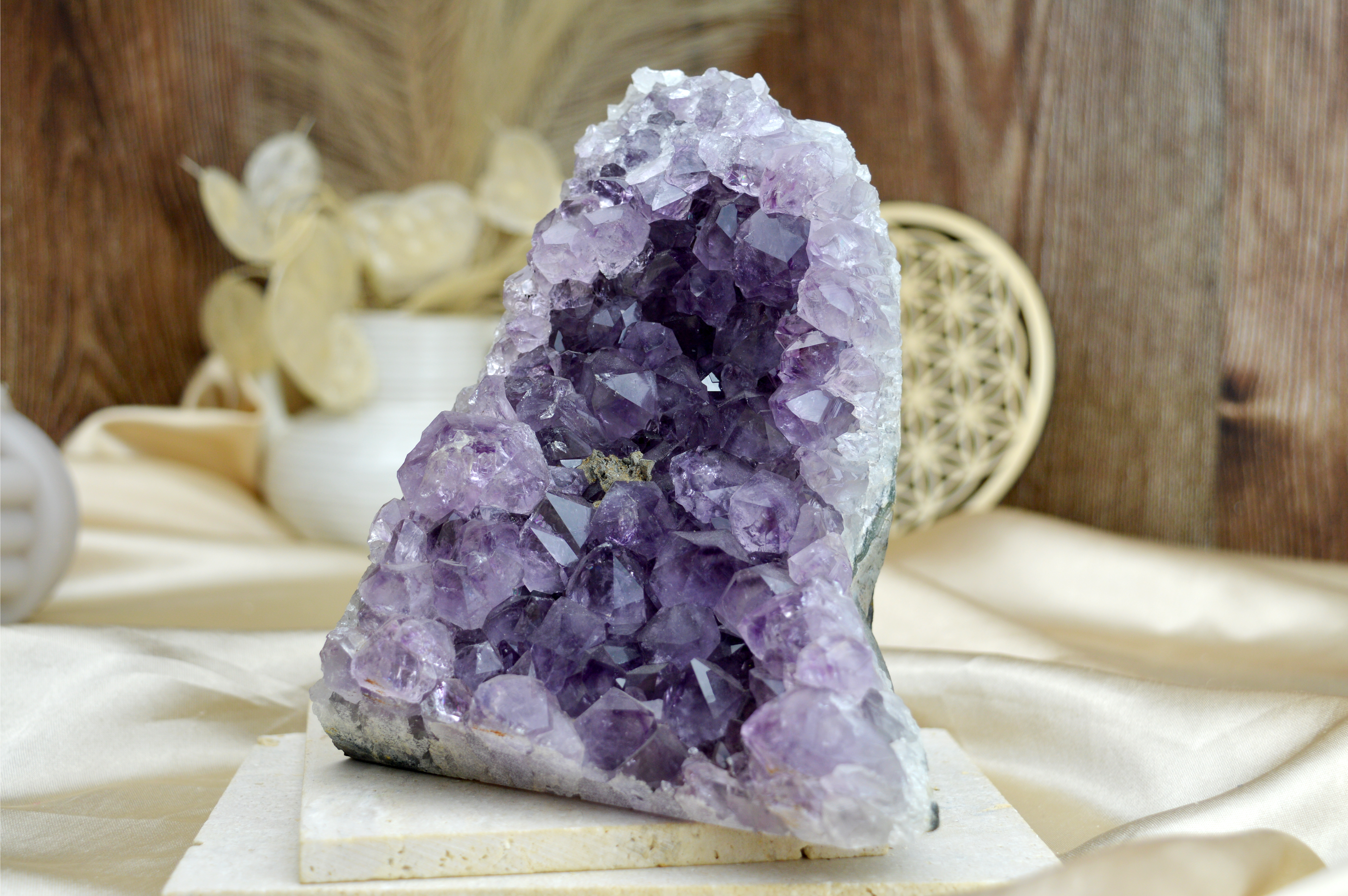 AMETYSTOVÁ drúza #8- Božskosť, Intuícia, Rovnováha, pokojný Spánok - 1,3 kg Extra kvalita Uruguay