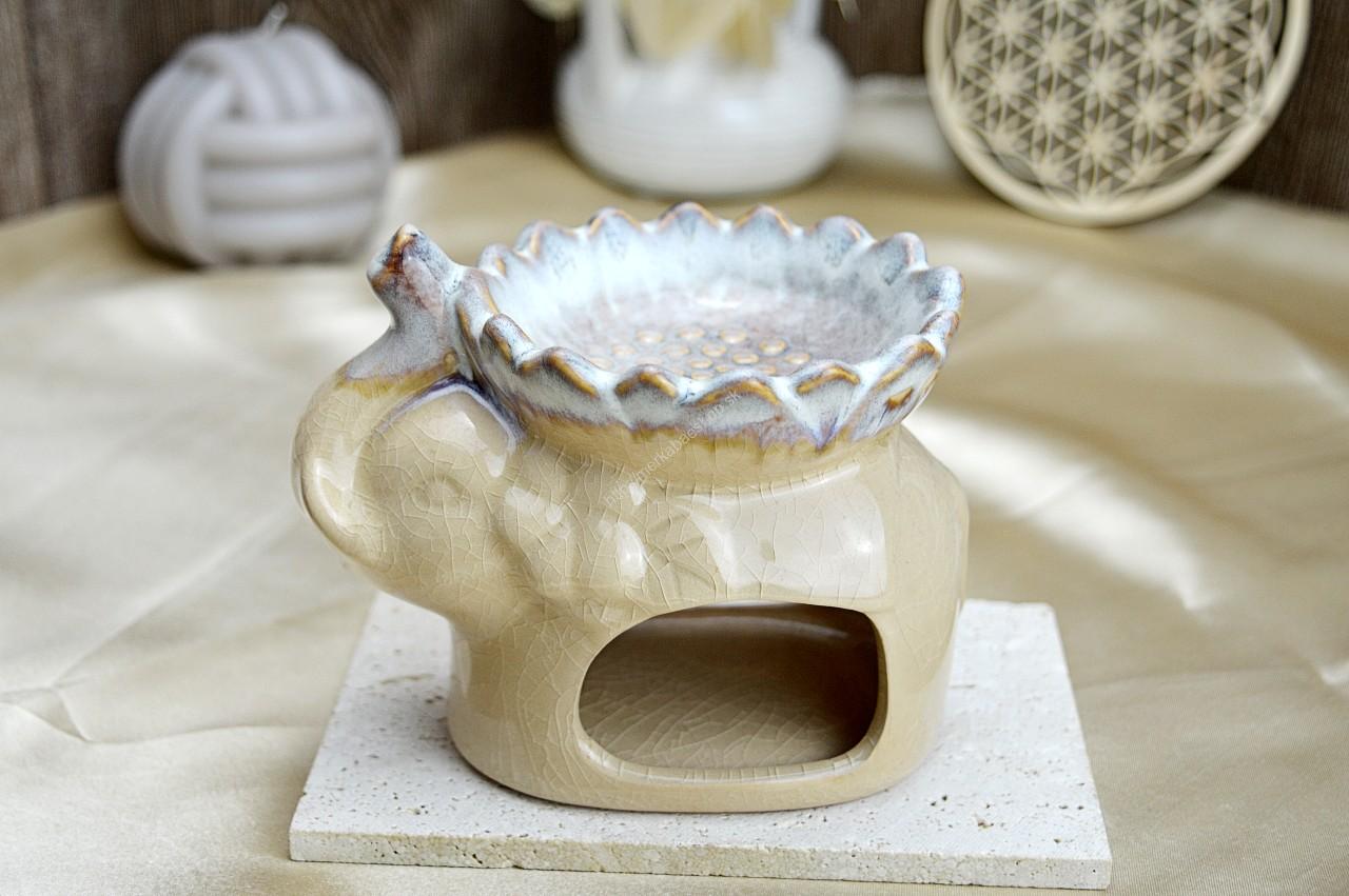 AromaLampa Slon s Lotosom krémová