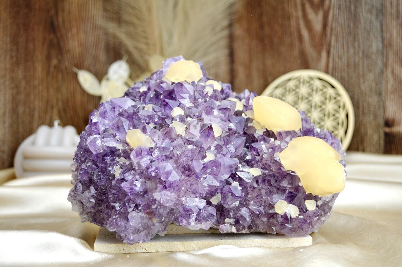 AMETYSTOVÁ drúza s KALCITOM #11 Radosť, Vzťahy, Intuícia, Rovnováha, pokojný Spánok – 2,2 kg Extra kvalita Brazília – Obrázok 4