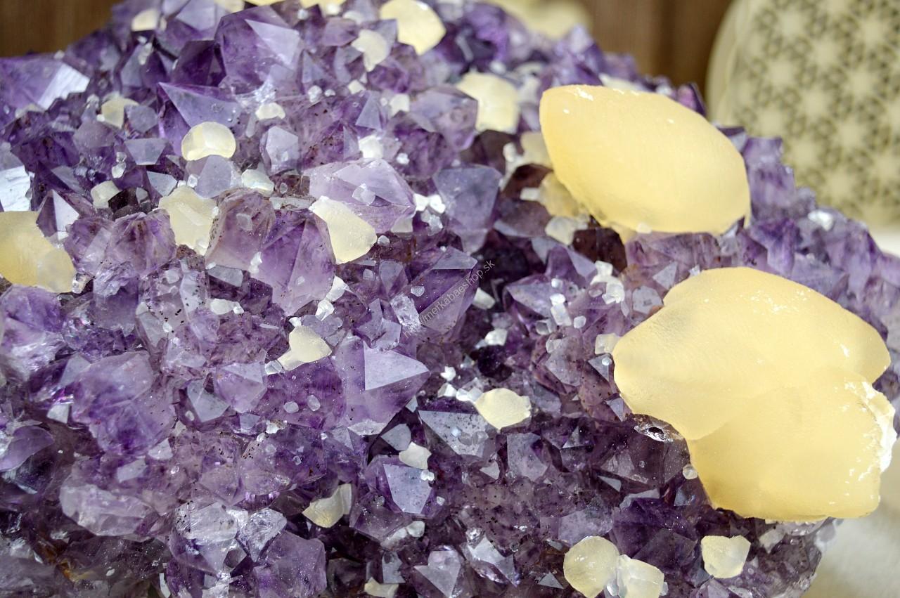 AMETYSTOVÁ drúza s KALCITOM #11 Radosť, Vzťahy, Intuícia, Rovnováha, pokojný Spánok – 2,2 kg Extra kvalita Brazília – Obrázok 2