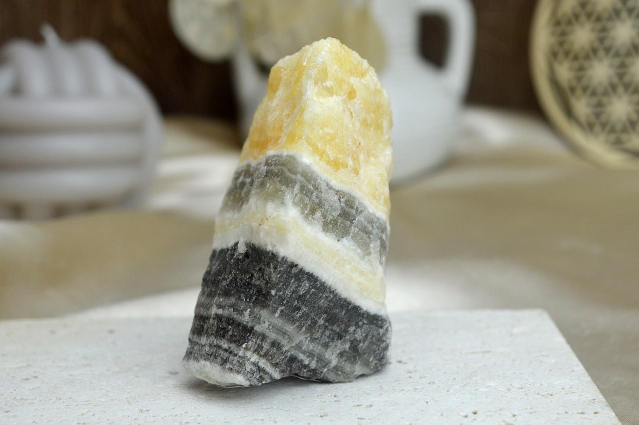 Zbierkový Surový KALCIT ZEBROVÝ #2 - Spokojnosť, Vitalita, Intuícia, Upokojuje nervový systém