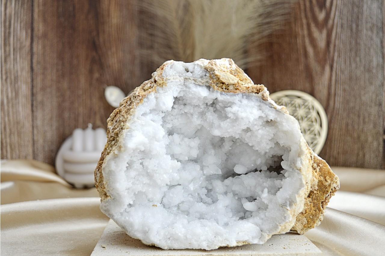 KRIŠTÁĽOVÁ geóda #1, 1,32 kg - Svetlo na Zemi, Majster liečiteľ, Manifestovanie, Sila, Energia