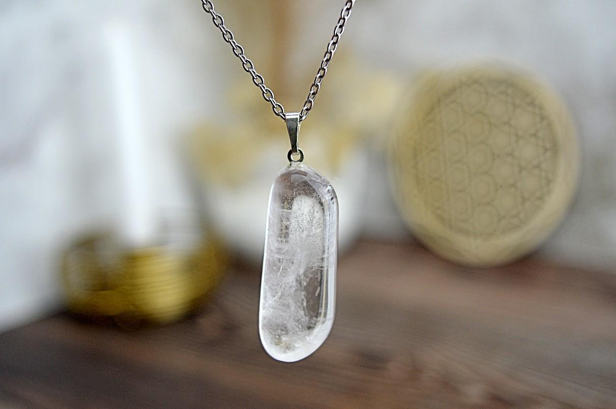 prívesok KRIŠTÁĽ Svetlo na Zemi #1 na kožke