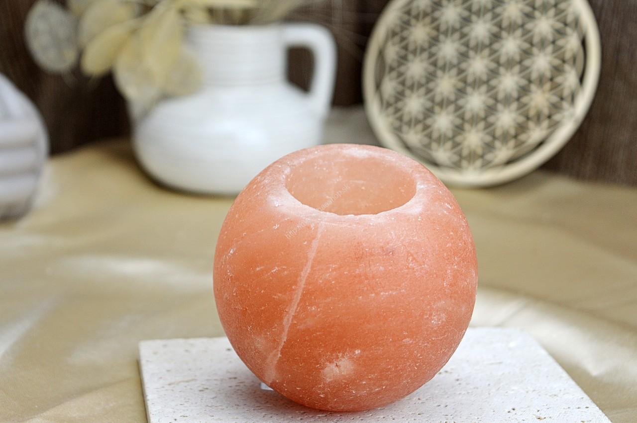 svietnik z himalájskej soli-guľa