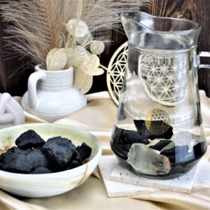 ŠUNGIT na prírodné filtrovanie vody 250g Väčšie kusy AAA Kvalita (Karélia)