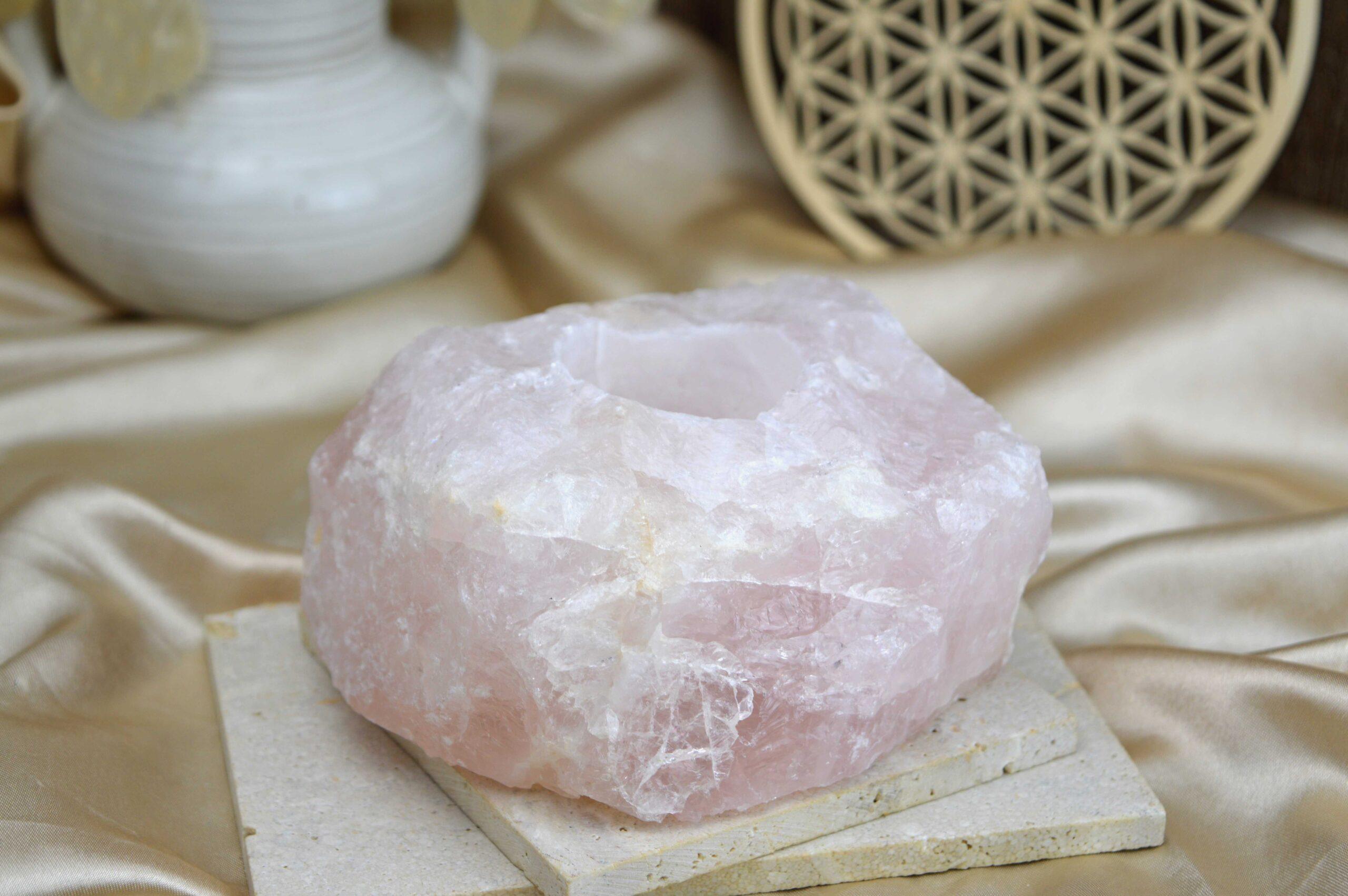 svietnik zo surového RUŽENÍNU- Bezpodmienečná Láska, Sebaláska, Odpustenie, Radosť, Srdcová Čakra