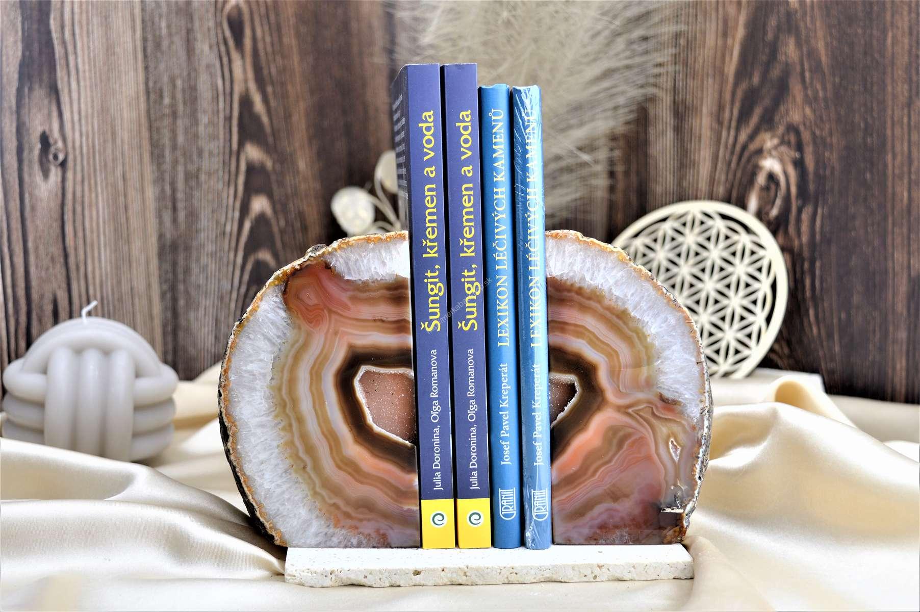 Magická ACHÁTOVÁ GEÓDA držiak na knihy 1,5kg