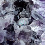 AMETYSTOVÁ drúza s dúhou #13- Božskosť, Intuícia, Rovnováha, pokojný Spánok-3 kg Extra kvalita Uruguay