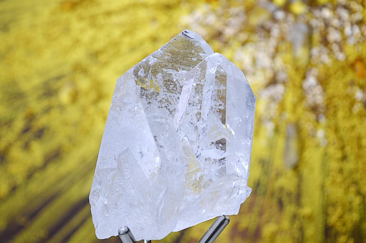 Vysoko-vibračný prírodný KRIŠTÁĽOVÝ LEMURSKÝ hrot DOJPLAMEŇ #4 – Obrázok 3