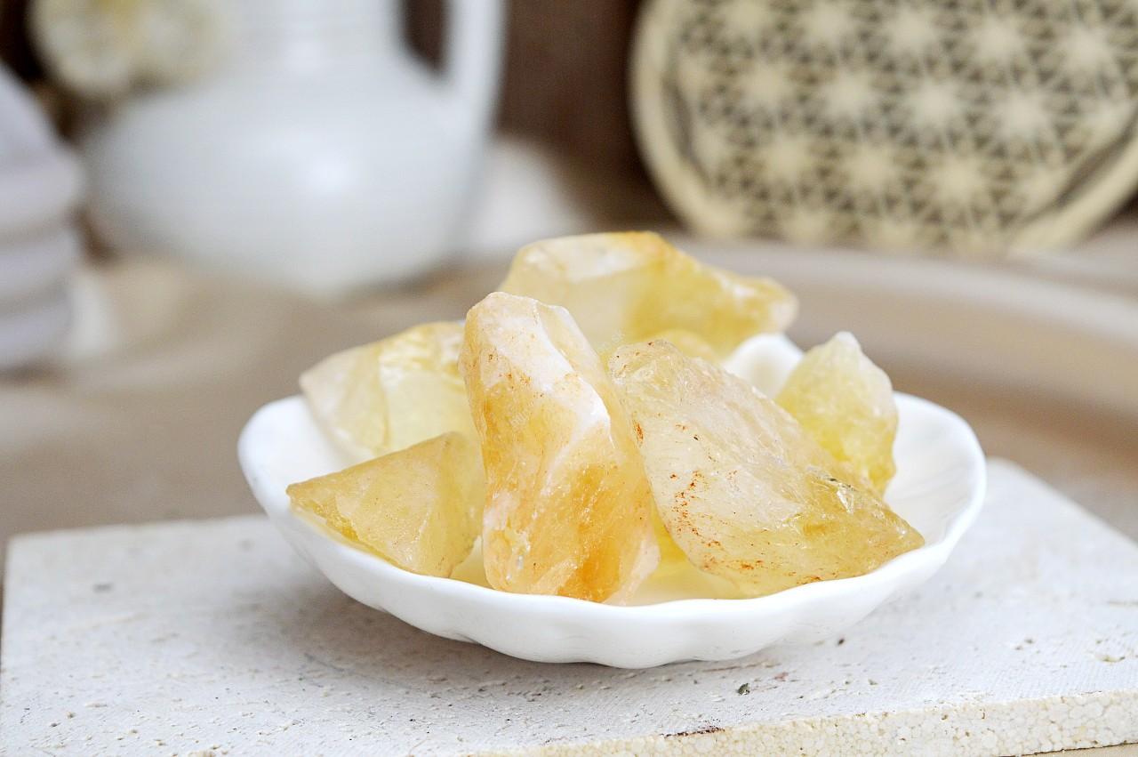 Surový CITRÍN L - Hojnosť, Radosť, Šťastie, Zdravé trávenie, Znižuje Strach a Obavy