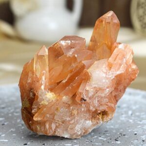 Drúza KRIŠTÁĽ TANGERIT/Krištáľ s Hematitom #1 - Energia, Ochrana, Rovnováha, Nové začiatky