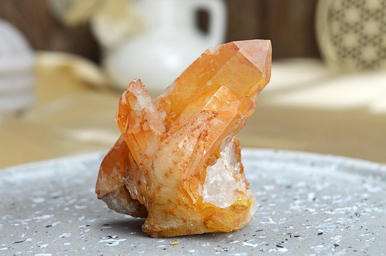 Drúza KRIŠTÁĽ TANGERIT/Krištáľ s Hematitom #2 - Energia, Ochrana, Rovnováha, Nové začiatky