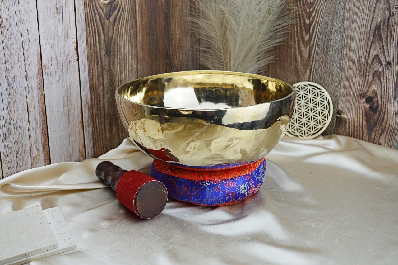 Veľká ručne tepaná, leštená Tibetská misa 2,47kg , 29,5cm + gong a vankúšik