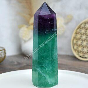 Generátor/obelisk z FLUORITU DÚHOVÉHO #13 - Sústredenie, Pamäť, Intuícia, Ochrana, Božskosť, Dosiahnutie cieľov