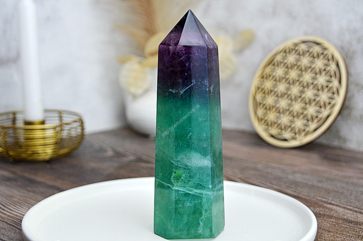 Generátor/obelisk z FLUORITU DÚHOVÉHO #13 - Sústredenie, Pamäť, Intuícia, Ochrana, Božskosť, Dosiahnutie cieľov – Obrázok 3