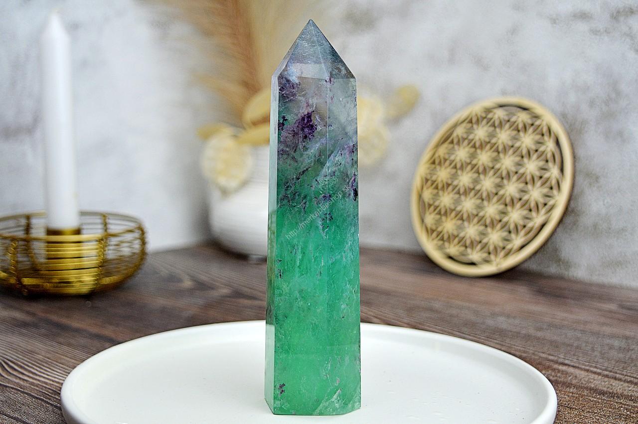 Generátor/obelisk z FLUORITU DÚHOVÉHO #7 - Sústredenie, Pamäť, Intuícia, Ochrana, Božskosť, Dosiahnutie cieľov – Obrázok 2