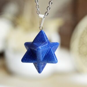 Prívesok MERKABA z KREMEŇU MODRÉHO na kožke