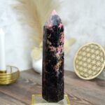 Generátor/Obelisk RODONIT #2- Láska, Šťastie, Liečenia Tráum, Sebavedomie, Sebadôvera, Sexualita (19 cm 0,7kg)