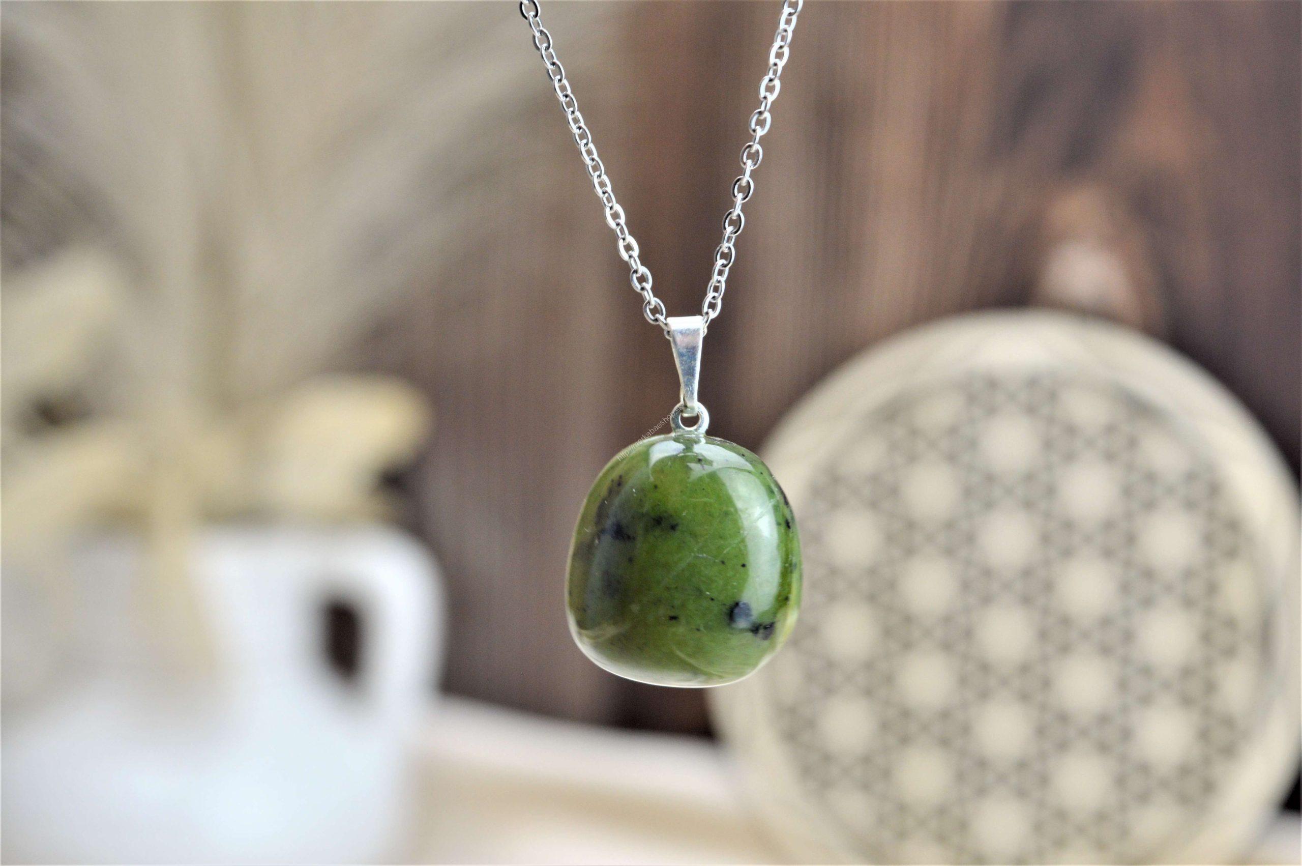 Prívesok NEFRIT - Zdravie, Štastie, Bohatstvo, Uzemnenie