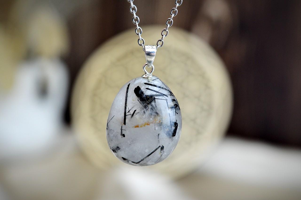 prívesok KRIŠTÁĽ S TURMALÍNOM Ag925 na kožke #3 – Silná Ochrana, Celková očista, Duševný vývoj, Odpustenie, Rozpustenie Blokád