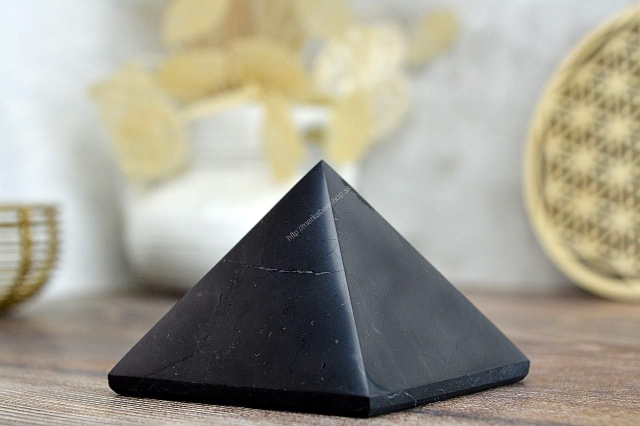 ŠUNGITOVÁ Pyramída 7x7 cm - Harmonizácia Geopatogénnych zón a Elektrosmogu, Ochrana, Energia
