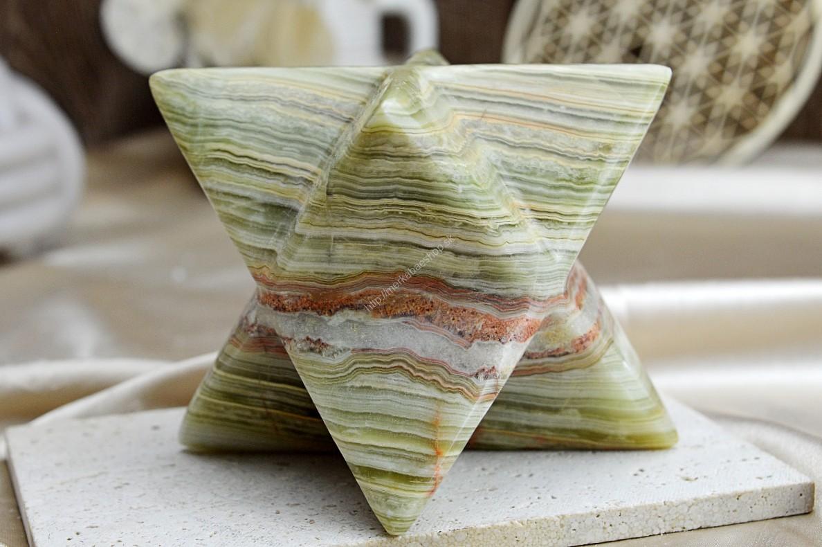 Merkaba z ÓNYXU/ARAGONITU #3 - 14cm , 0,9kg – Obrázok 2