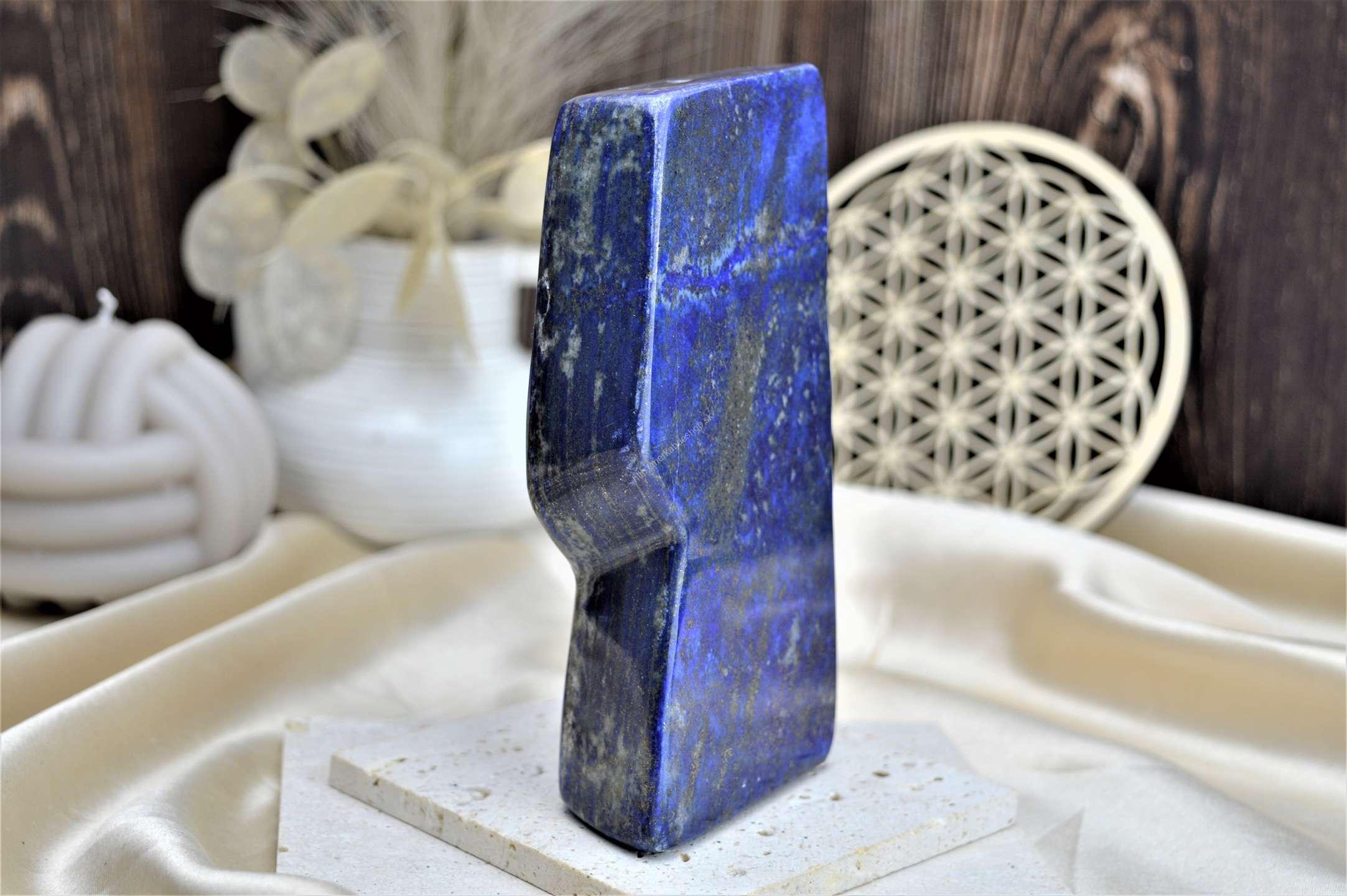 Free Form LAPIS LAZULI 0,82 kg 6 Múdrosť, Intuícia, Psychická Rovnováha, Sebavedomie, Vizualizácia – Obrázok 3