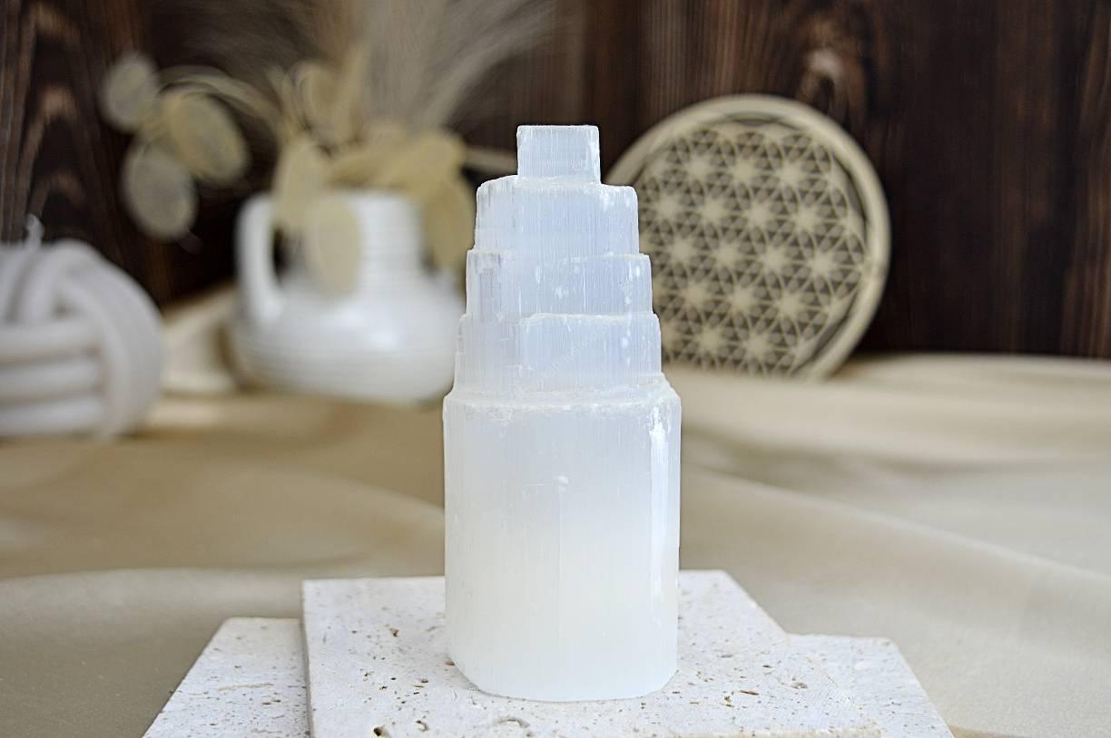 Veža jemných vibrácií zo SELENITU 10,5cm