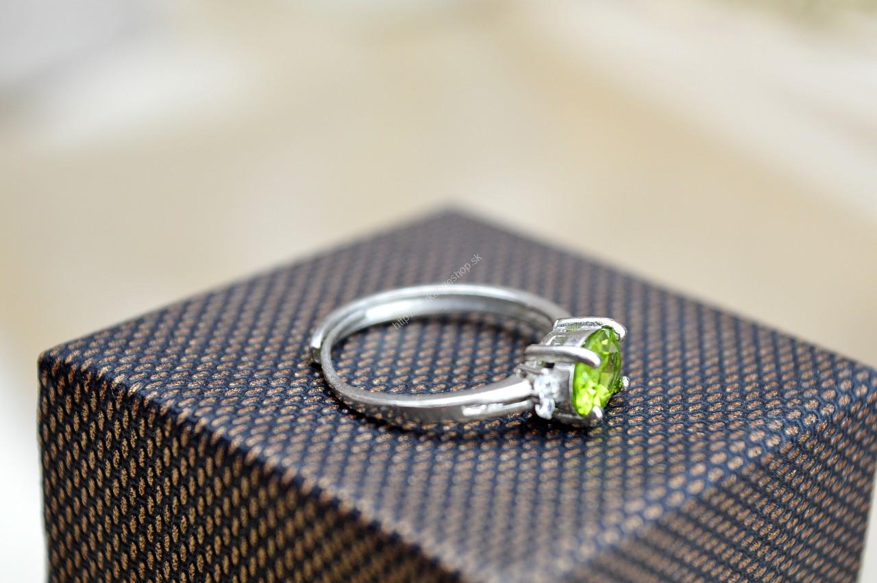 Strieborný prsteň OLIVÍN/PERIDOT #2 - Láska, Prosperita, Zdravie, Radosť, Otvorenie Srdca – Obrázok 3