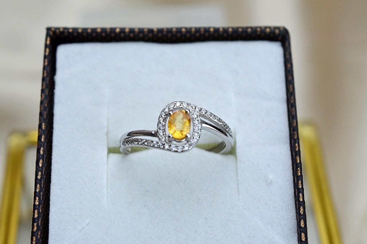 Strieborný prsteň CITRÍN Briliant + zirkóny #3- Hojnosť, Radosť, Šťastie, Zdravé trávenie, Znižuje Strach a Obavy