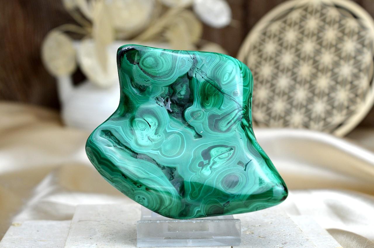 FREE FORM MALACHIT #3- Pohlcuje negatívne Energie a Jedy, Čistí Čakry, Otvára srdce, Ochrana, Premena