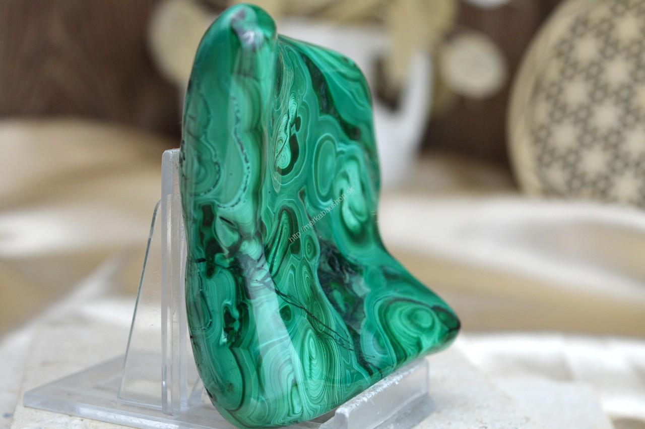 FREE FORM MALACHIT #3- Pohlcuje negatívne Energie a Jedy, Čistí Čakry, Otvára srdce, Ochrana, Premena – Obrázok 2