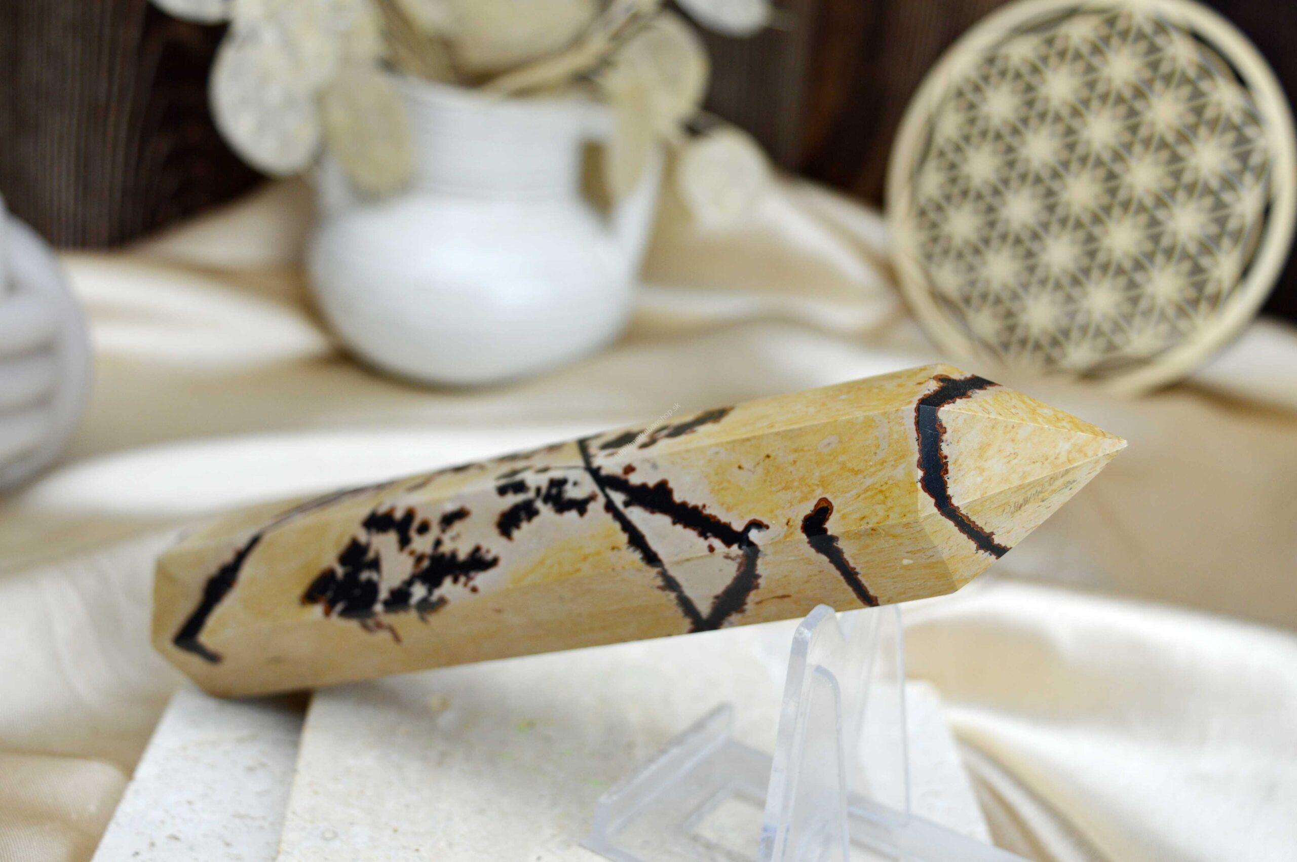 Generátor / obelisk JASPIS KRAJINÝ #1 - Šťastie, Radosť, Láska, Uvoľňuje negatívnu energiu, Pokojný spánok – Obrázok 2