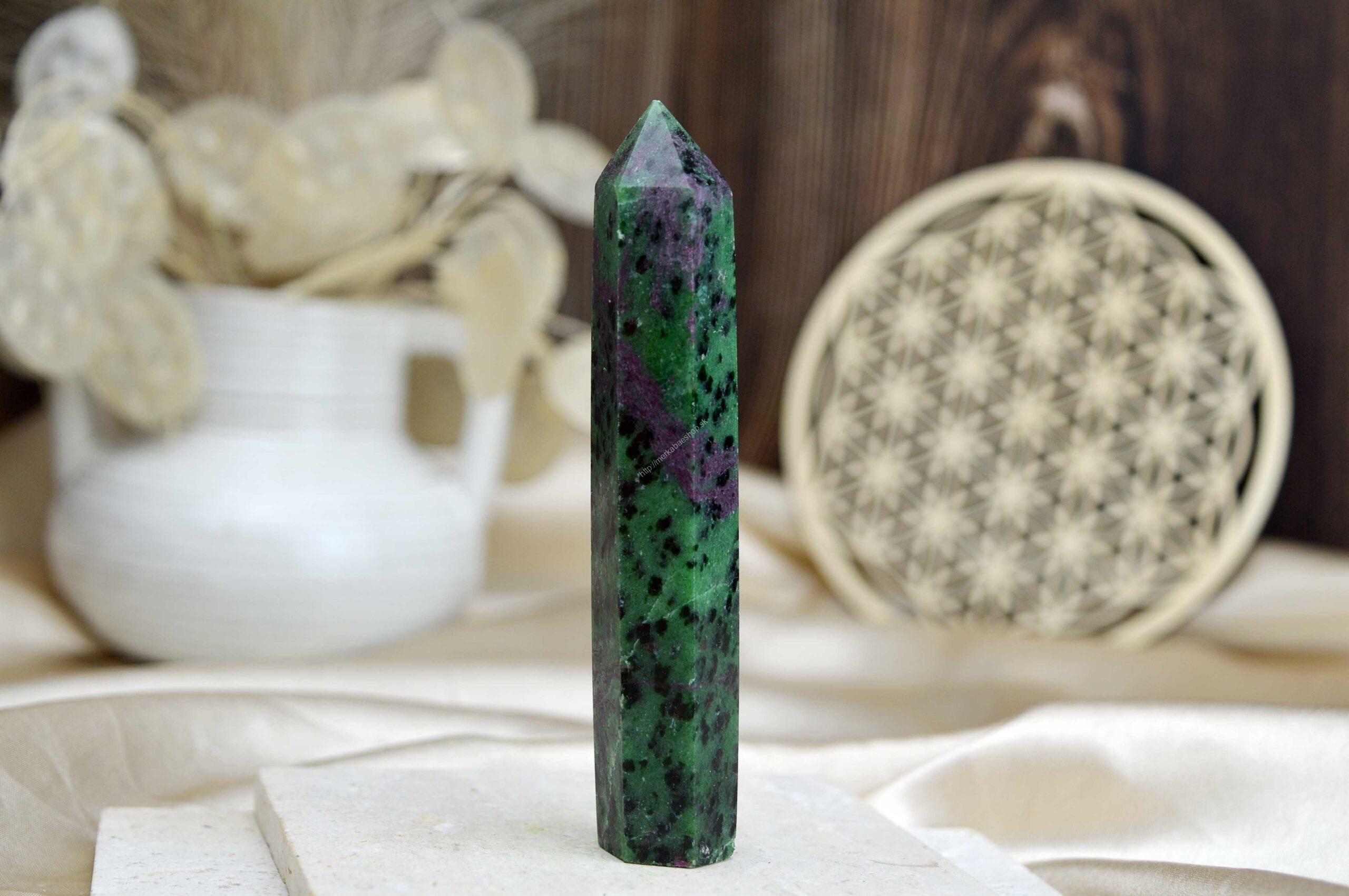 generátor/obelisk RUBÍN-ZOISIT #1 - Energetizuje Auru, Odstraňuje neurózu, Harmónia, Láska, Motivácia