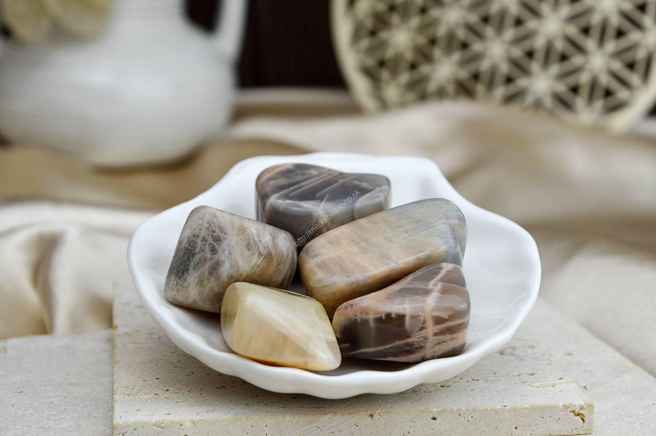 Kamienky MESAČNÝ KAMEŇ - Nové začiatky, Rovnováha, Božské spojenie, Úľava od PMS