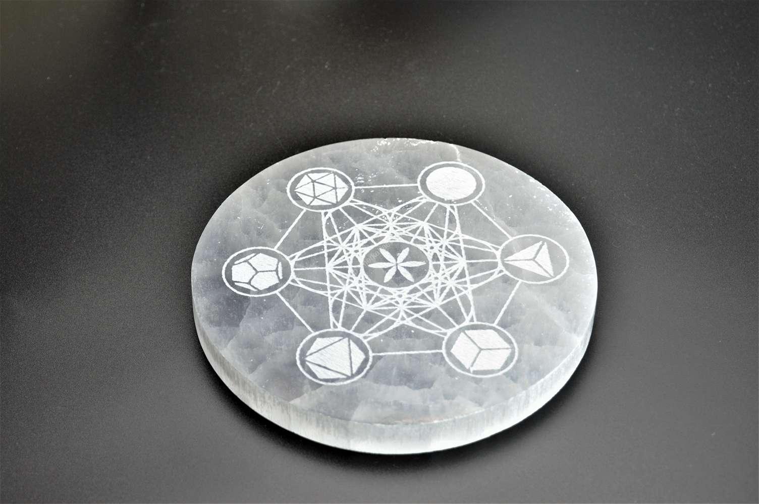 Selenitová podložka s posvätnou geometriou Metatronov Hexagon - Platónske telesá