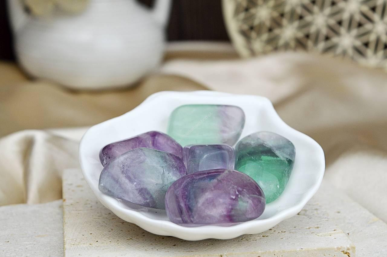 Kamienky FLUORIT DÚHOVÝ - Jasná myseľ, Sústredenie, Božskosť, Duchovný vývoj, Intuícia