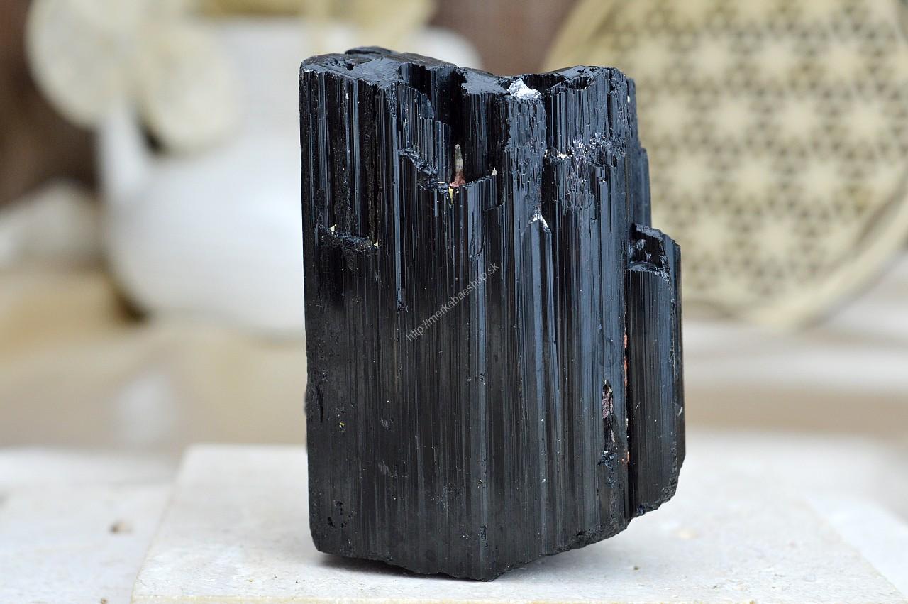 surový ČIERNY TURMALÍN /SKORYL #10 AAA Kvalita – Ochrana, Očista od toxickej energie, Zmierňuje stres a strach – Obrázok 3