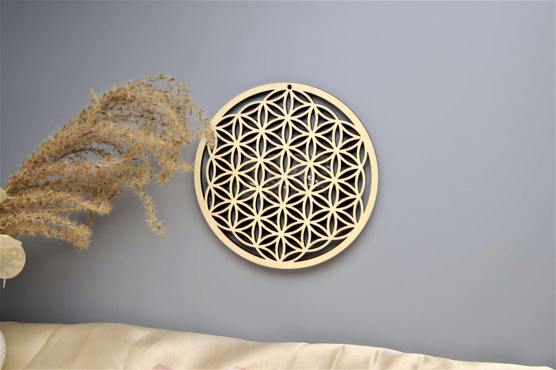 Vyrezávaná drevená mandala Kvet Života 14 cm