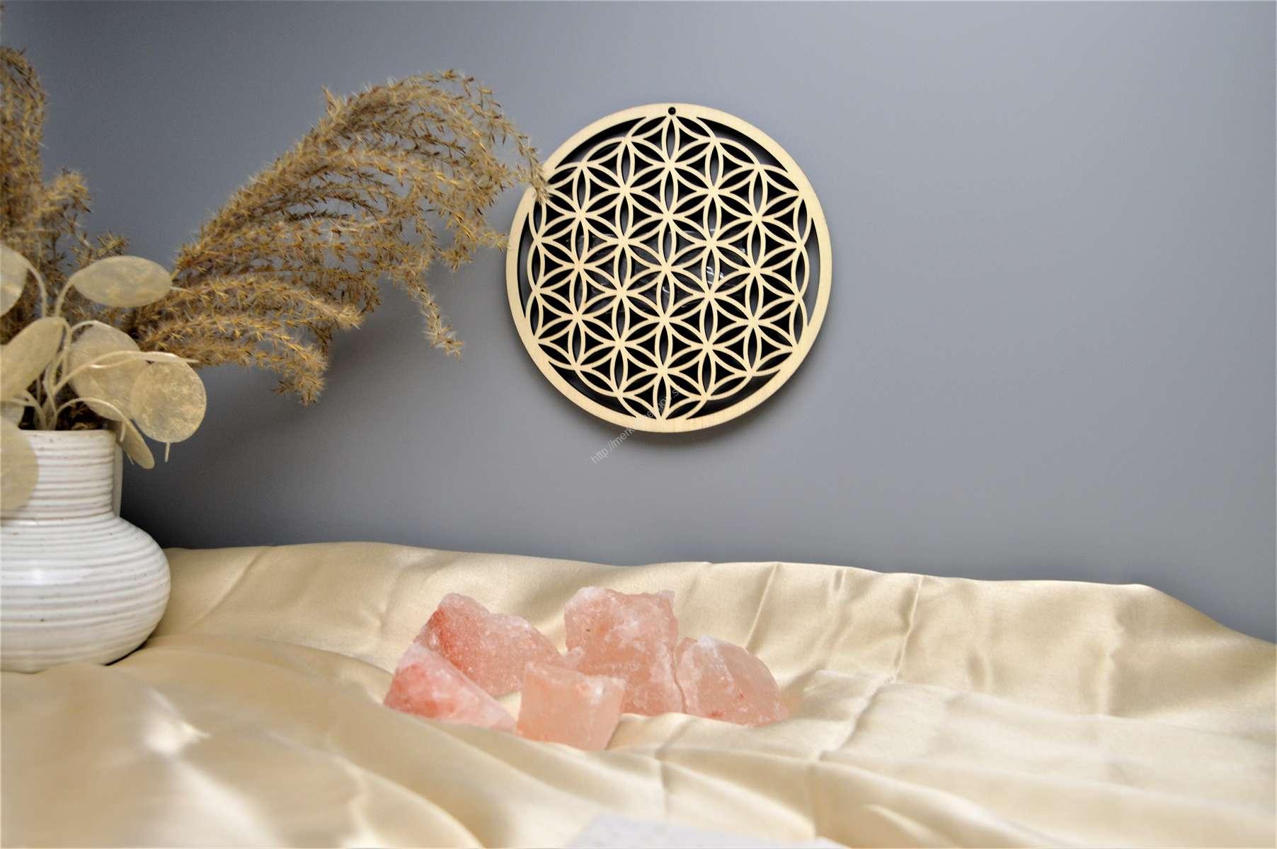 Vyrezávaná drevená mandala Kvet Života 14 cm – Obrázok 3