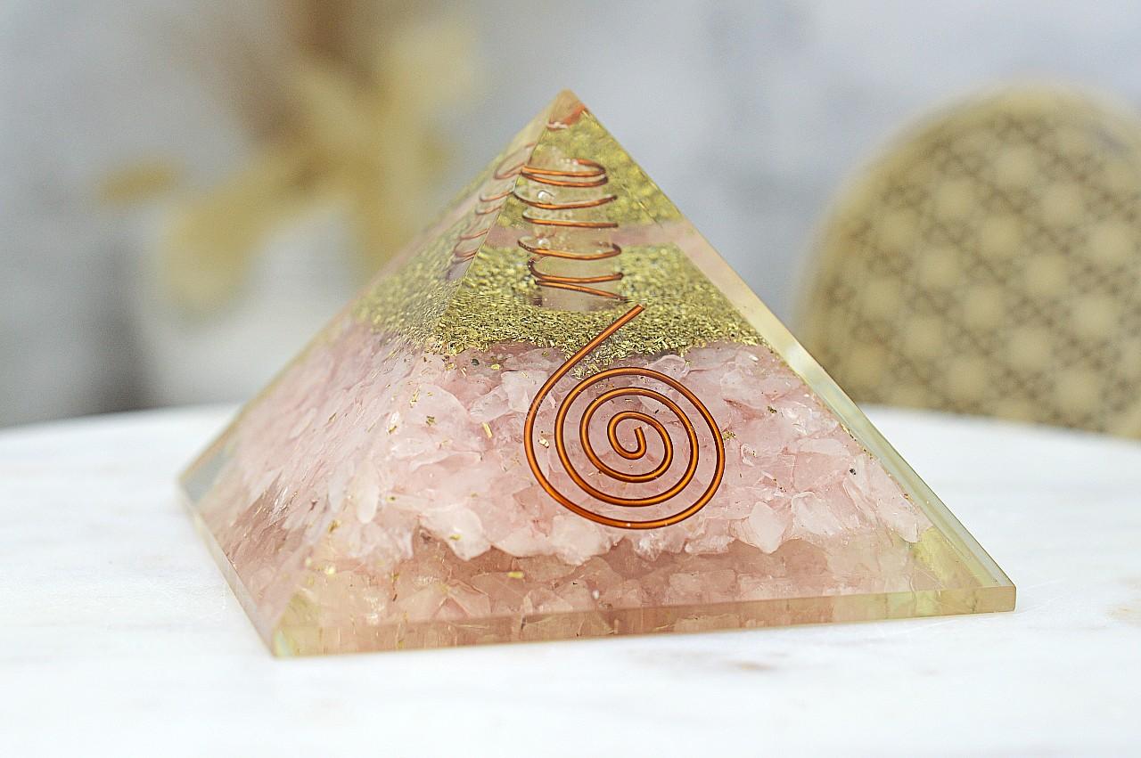 Orgonitová pyramída/ žiarič RUŽENÍN a medená špirála