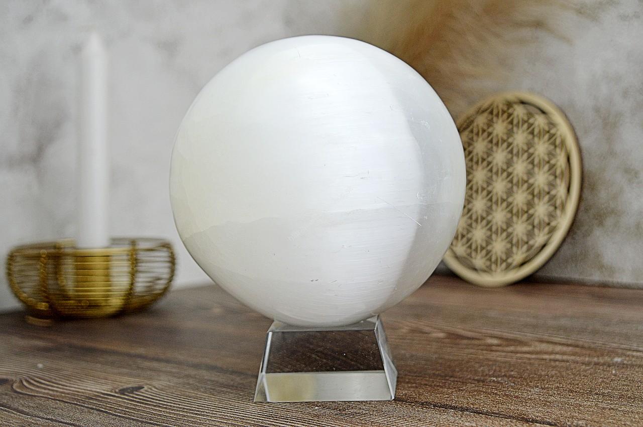 SELENITOVÁ Guľa jemných vibrácií - Harmonizácia priestoru 2,3 kg 39,5cm + Krištáľový podstavec – Obrázok 4