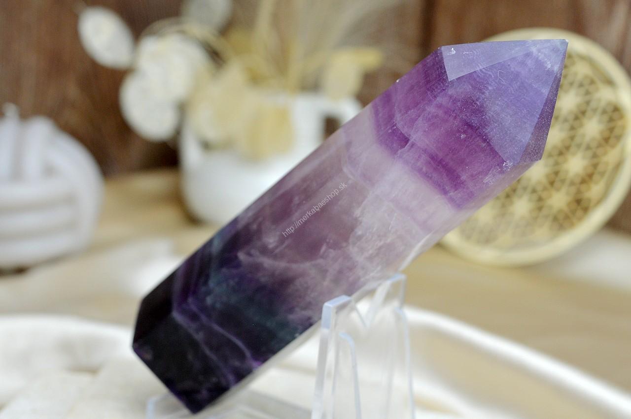 Generátor/obelisk z FLUORITU DÚHOVÉHO #8 - Sústredenie, Pamäť, Intuícia, Ochrana, Božskosť, Dosiahnutie cieľov 14,5 cm 0,4kg – Obrázok 2