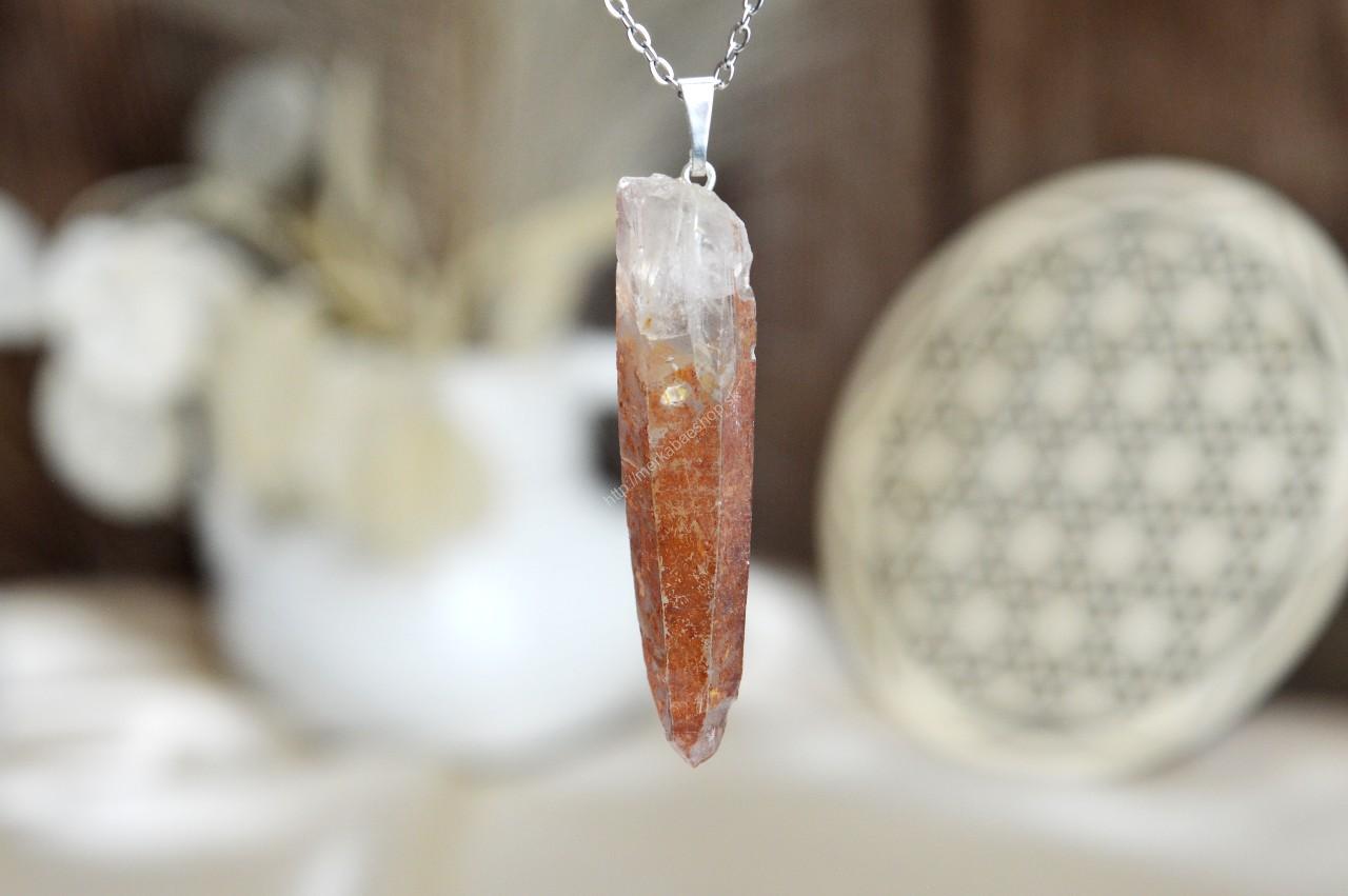 prívesok KRIŠTÁĽ TANGERIT/Krištáľ s Hematitom #1 – Energia, Ochrana, Rovnováha, Nové začiatky