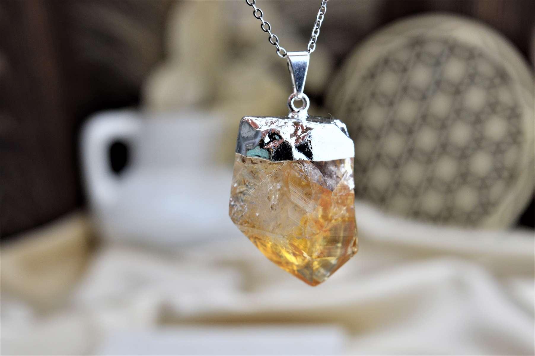 Citrínový Dračí zub/ surový hrot prívesok na kožke