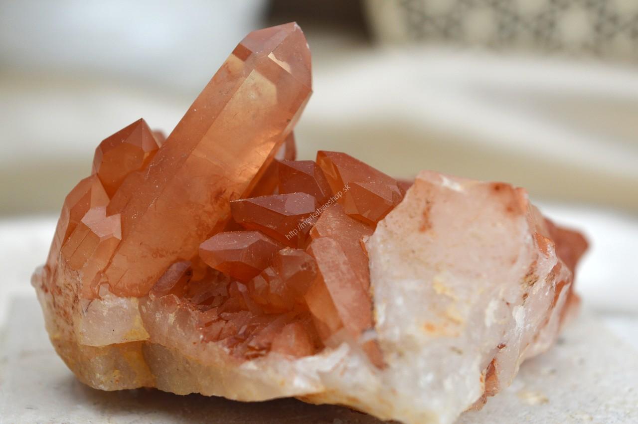 Drúza KRIŠTÁĽ TANGERIT/Krištáľ s Hematitom #5 - Energia, Ochrana, Rovnováha, Nové začiatky – Obrázok 3