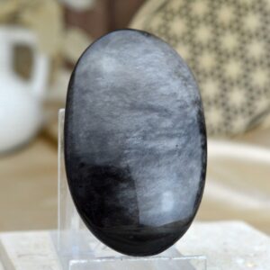Obsidián Strieborný #1- kameň Manifestácie a Ochrany AAA kvalita