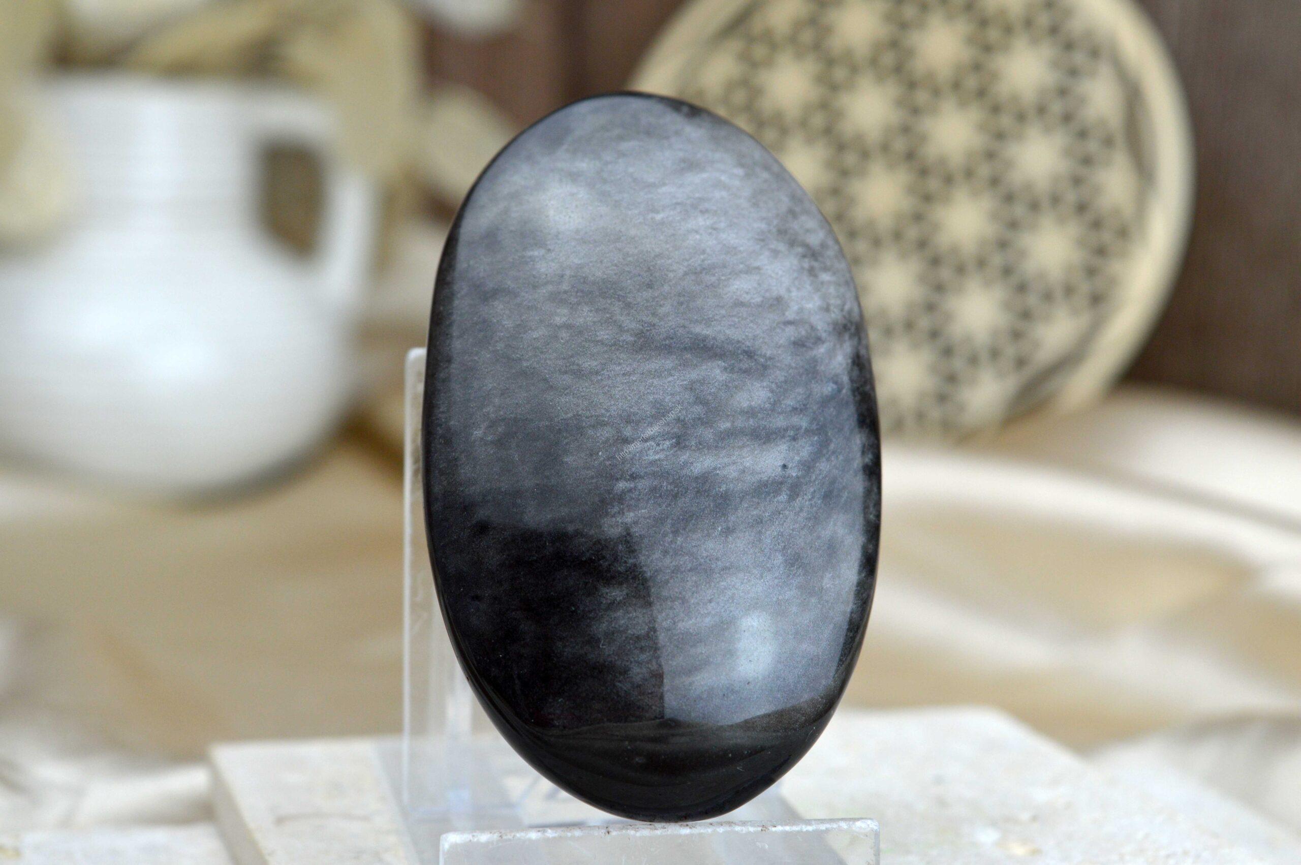 Obsidián Strieborný #1- kameň Manifestácie a Ochrany AAA kvalita