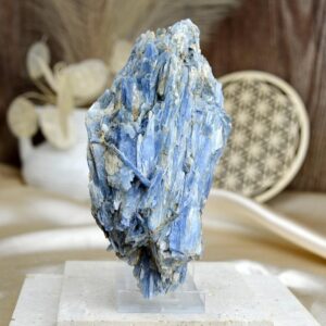 Surový KYANIT Disten #2 - 0,43kg (Duchovné vedenie, pozitívne myslenie, komunikácia, meditácia )